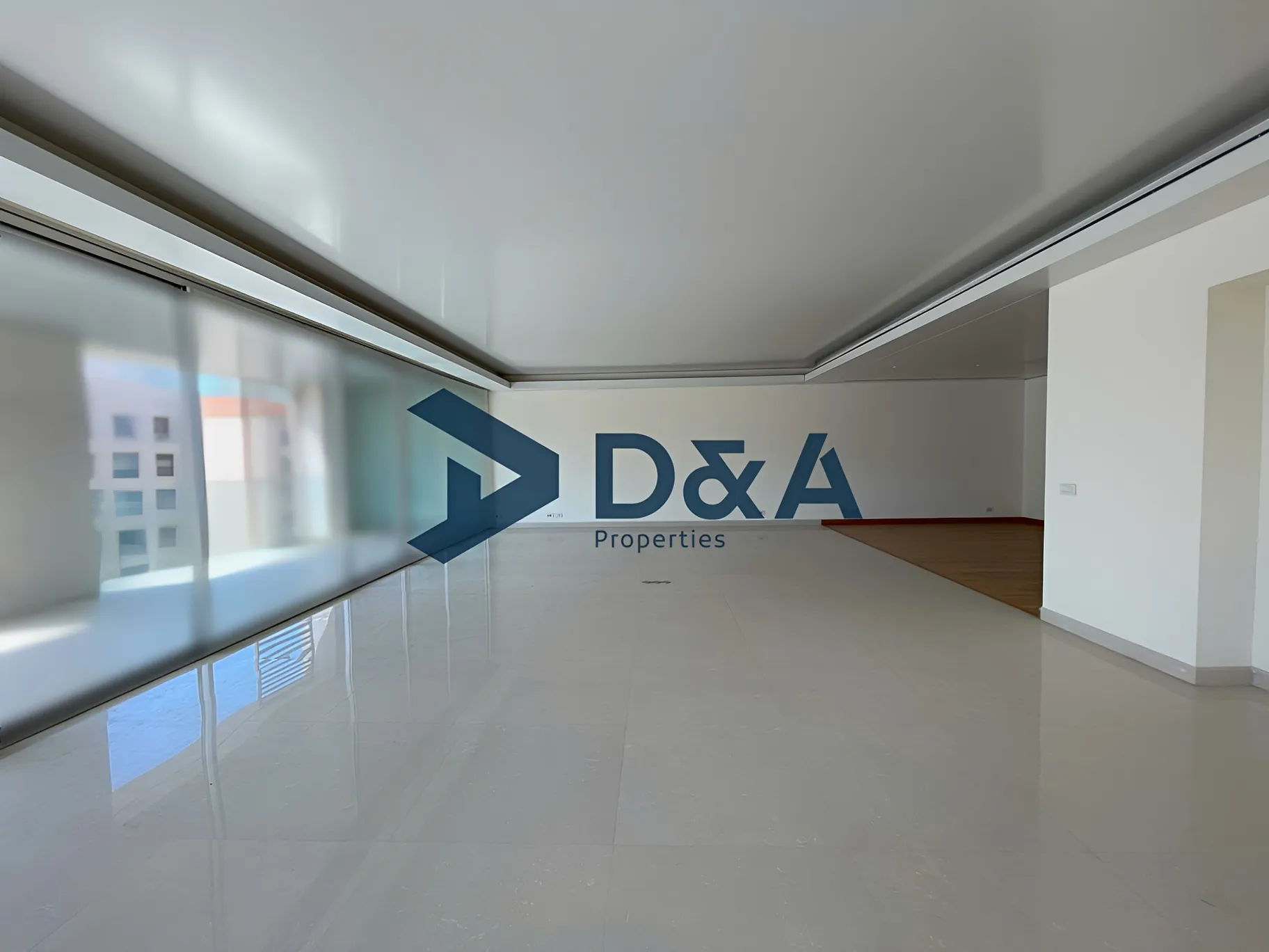 Apartment for rent in Downtown, beirut - 3 bed, 5 bath