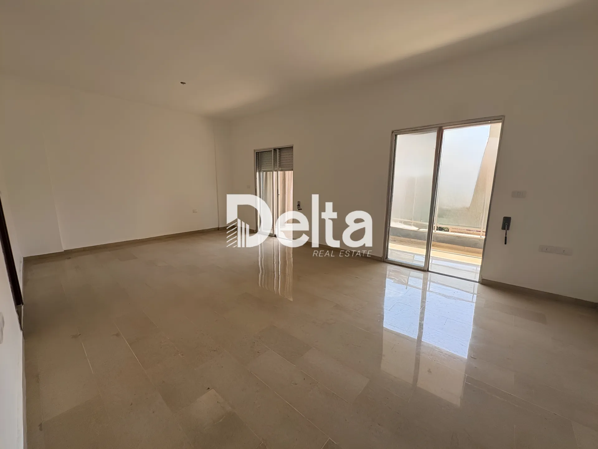 Apartment for sale in Mar elias, beirut, lebanon - 3 bed, 2.0 bath