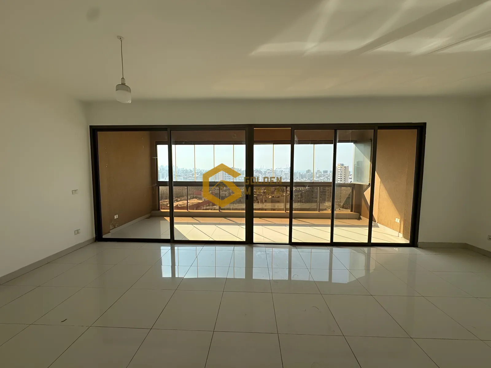Apartment for Sale in Jdeideh - 3 bed, 3 bath