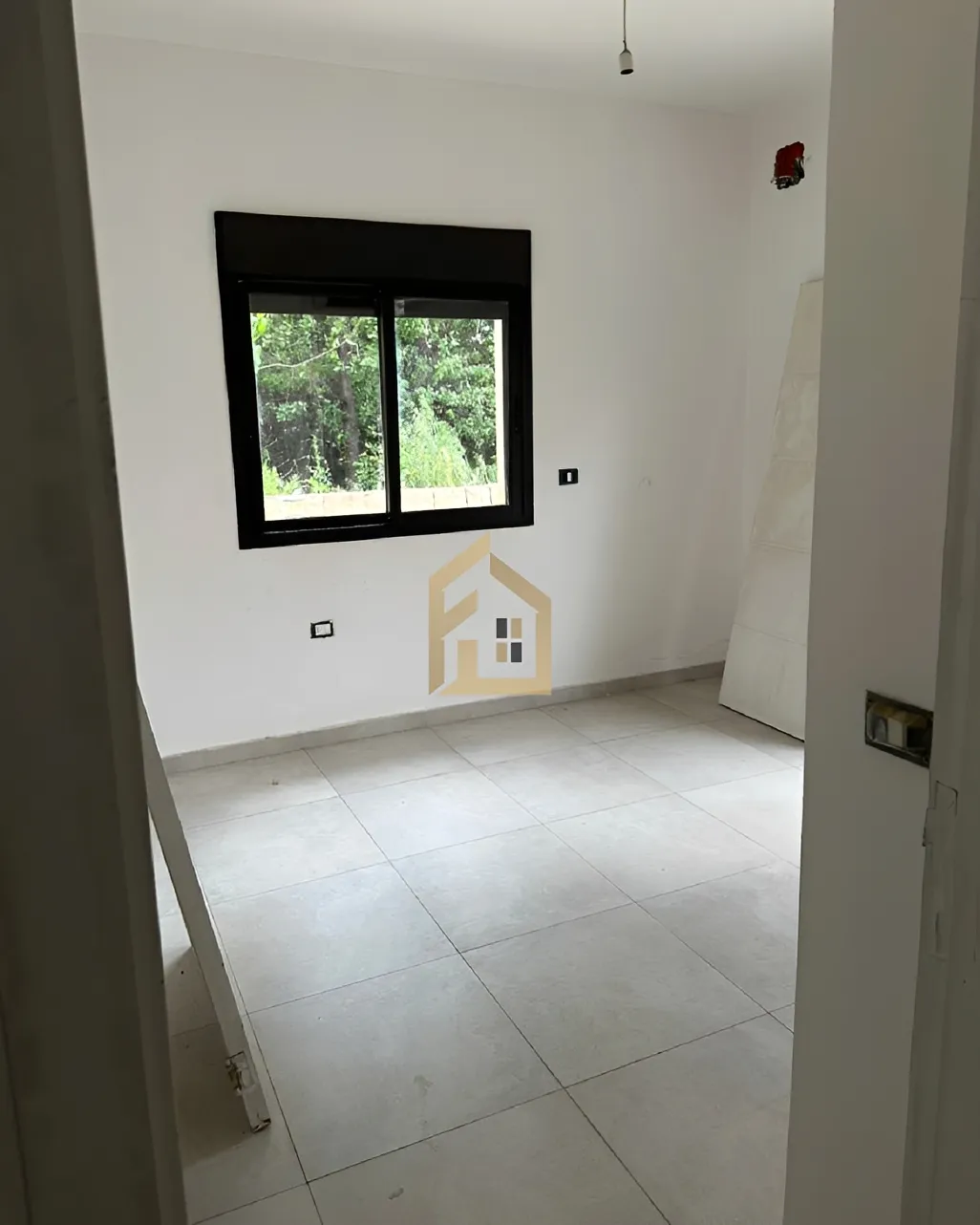 Apartment for sale in Ballouneh, Lebanon