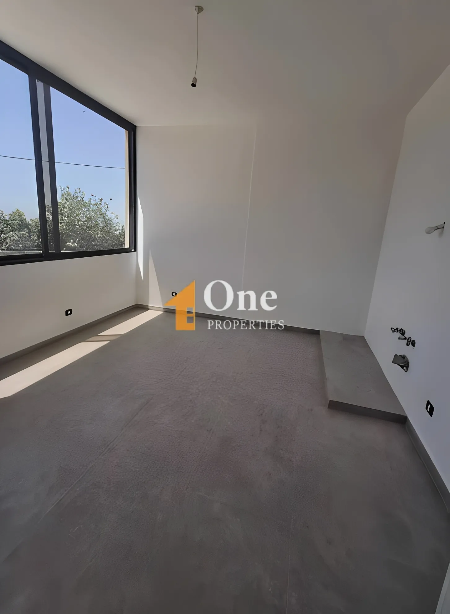 Apartment for sale in Breij, Lebanon - 2 bed, 2 bath