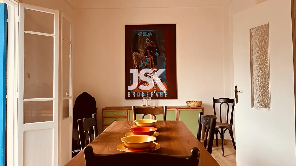 Apartment for Sale in Hotel Dieu, Beirut, Lebanon - 2 bed, 1 bath