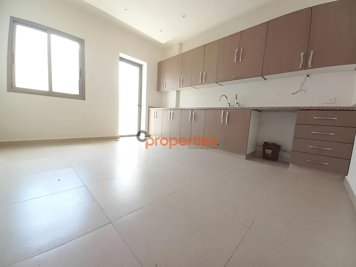 Apartment for Sale in Habboub - 3 bed, 3 bath