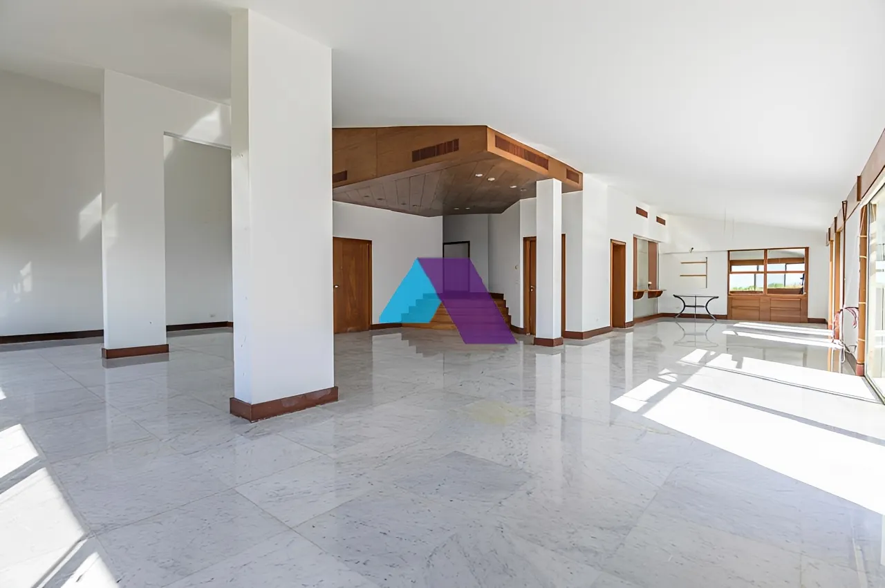 Apartment for Sale in Adma w Dafnah - 5 bed, 3 bath