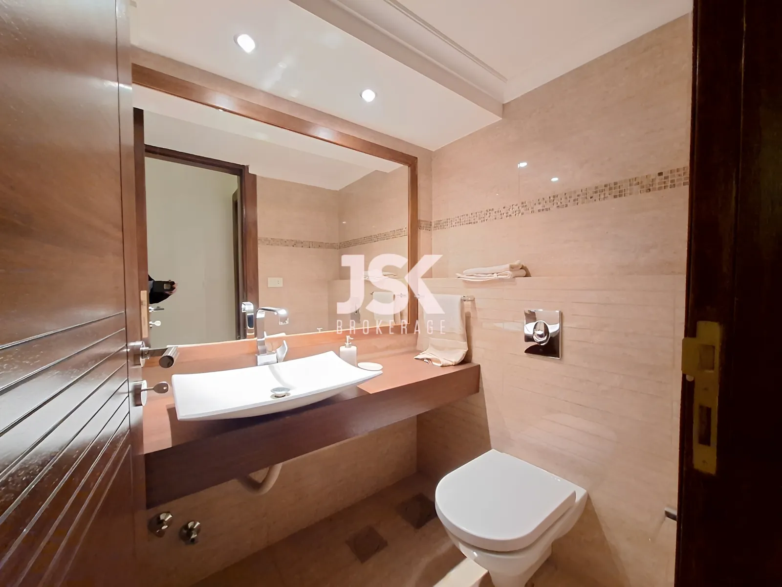 Apartment for Sale in Adma w Dafnah