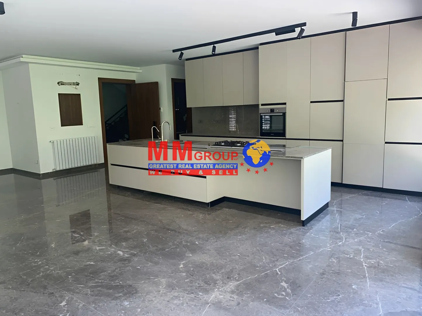 Apartment for Sale in Mar Chaaya, Lebanon - 3 bed, 3 bath