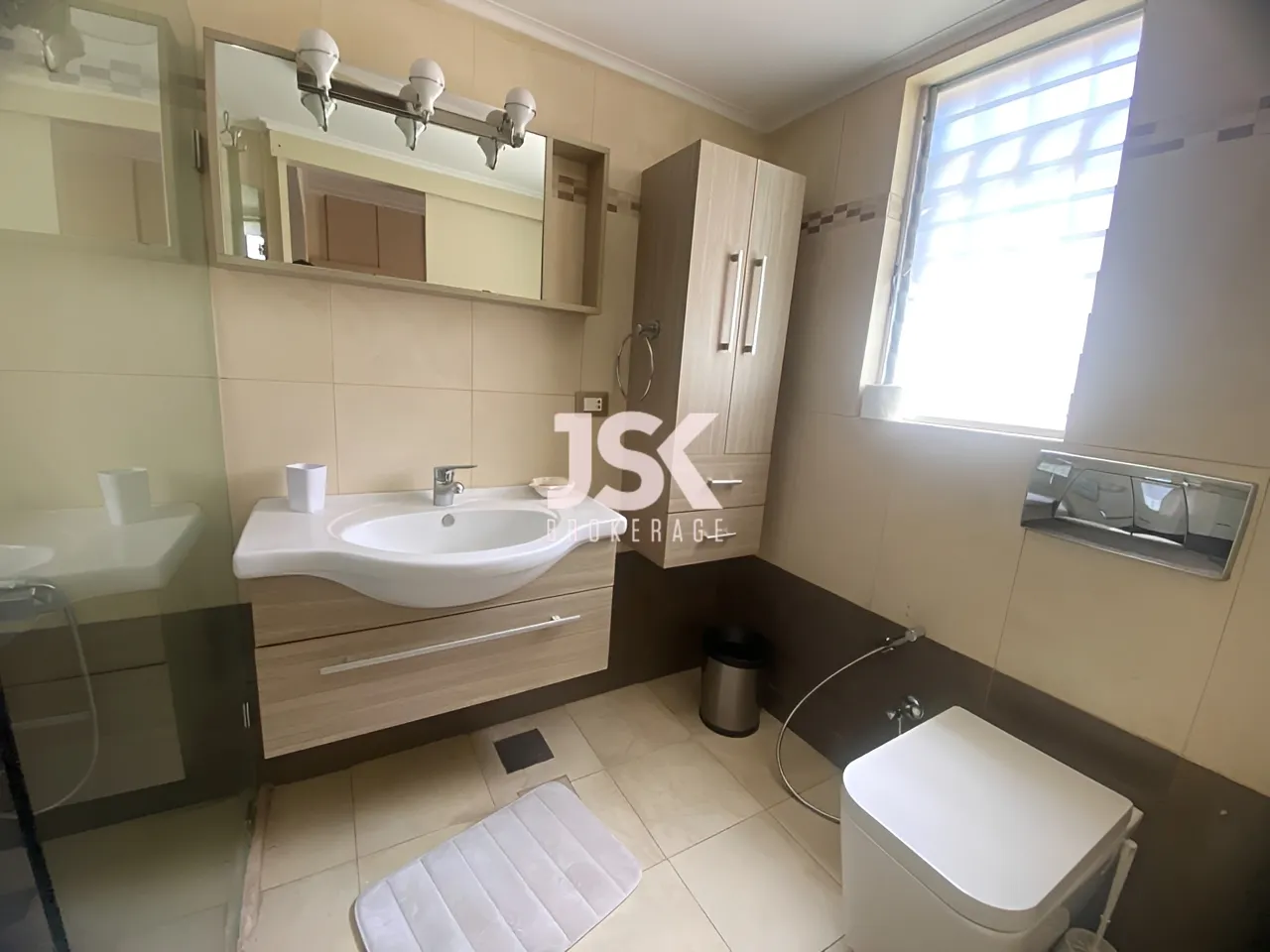 Apartment for Sale in Manara