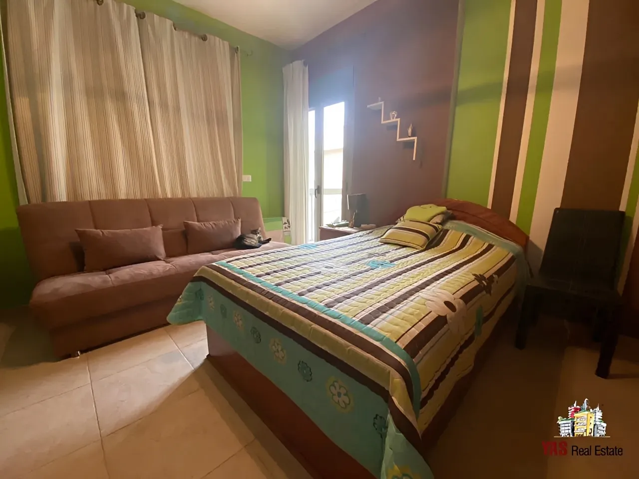 Apartment for Sale in Ballouneh
