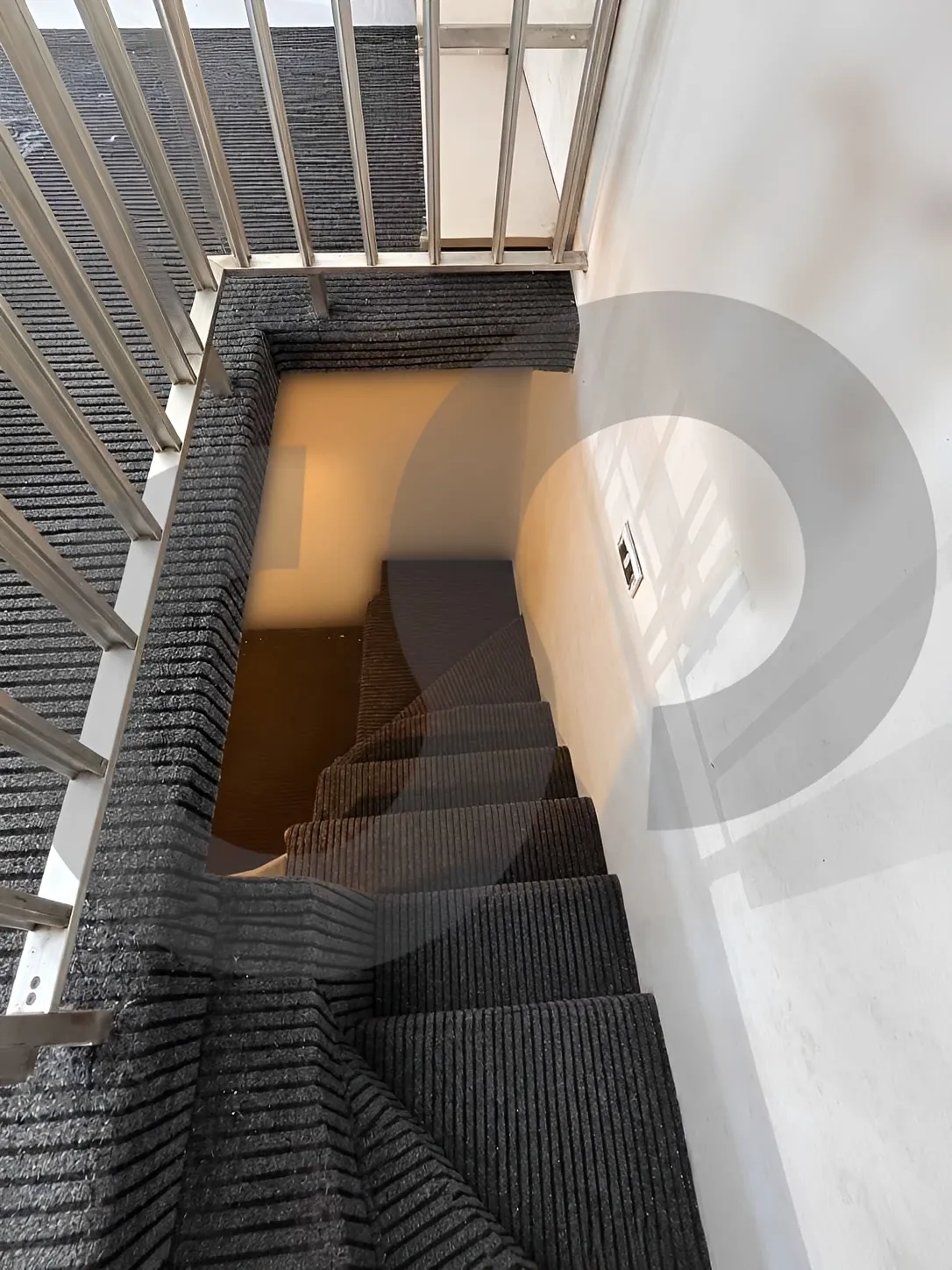 Shop for Rent in Hazmieh