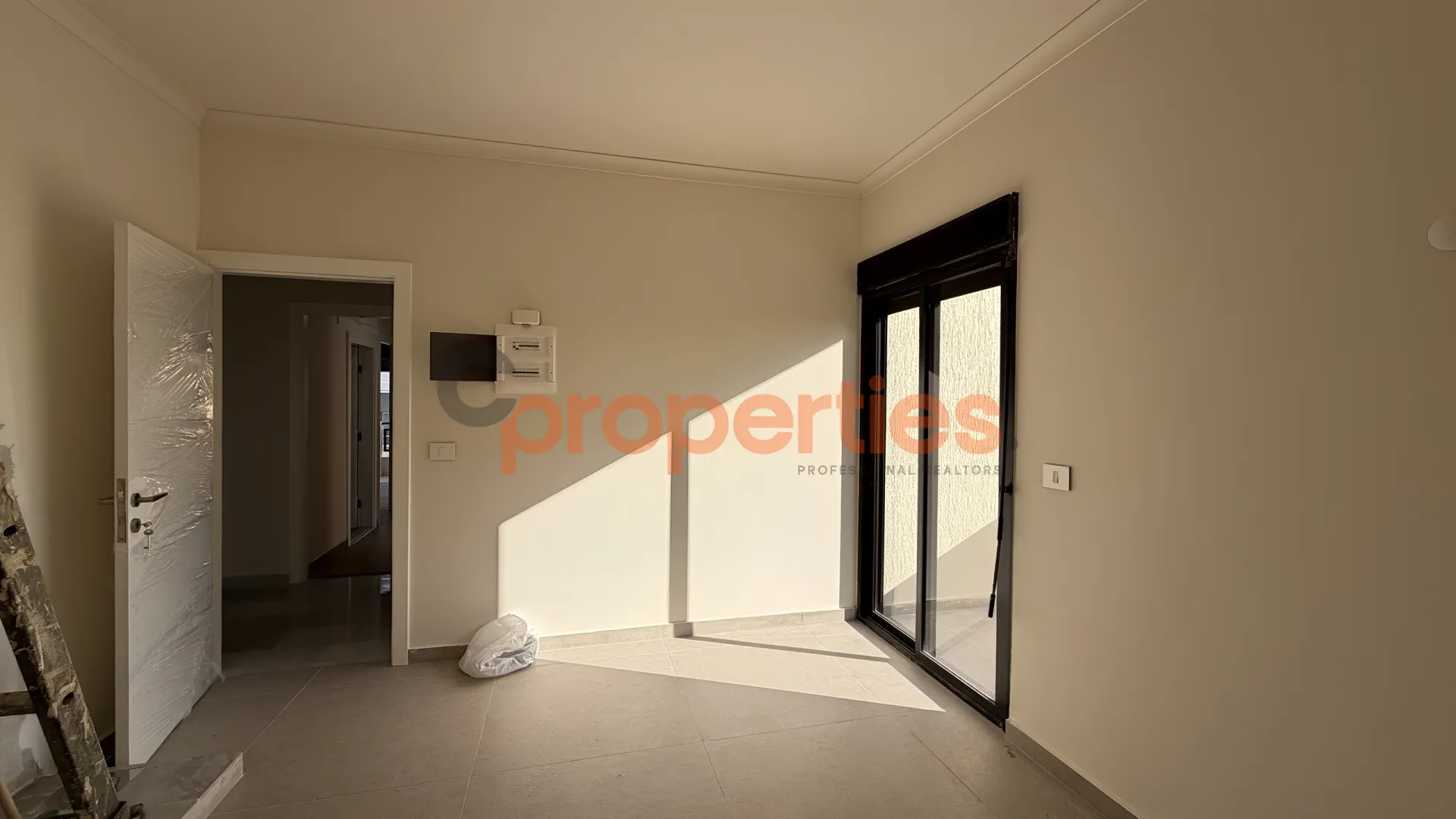 Apartment for Sale in Jdeideh