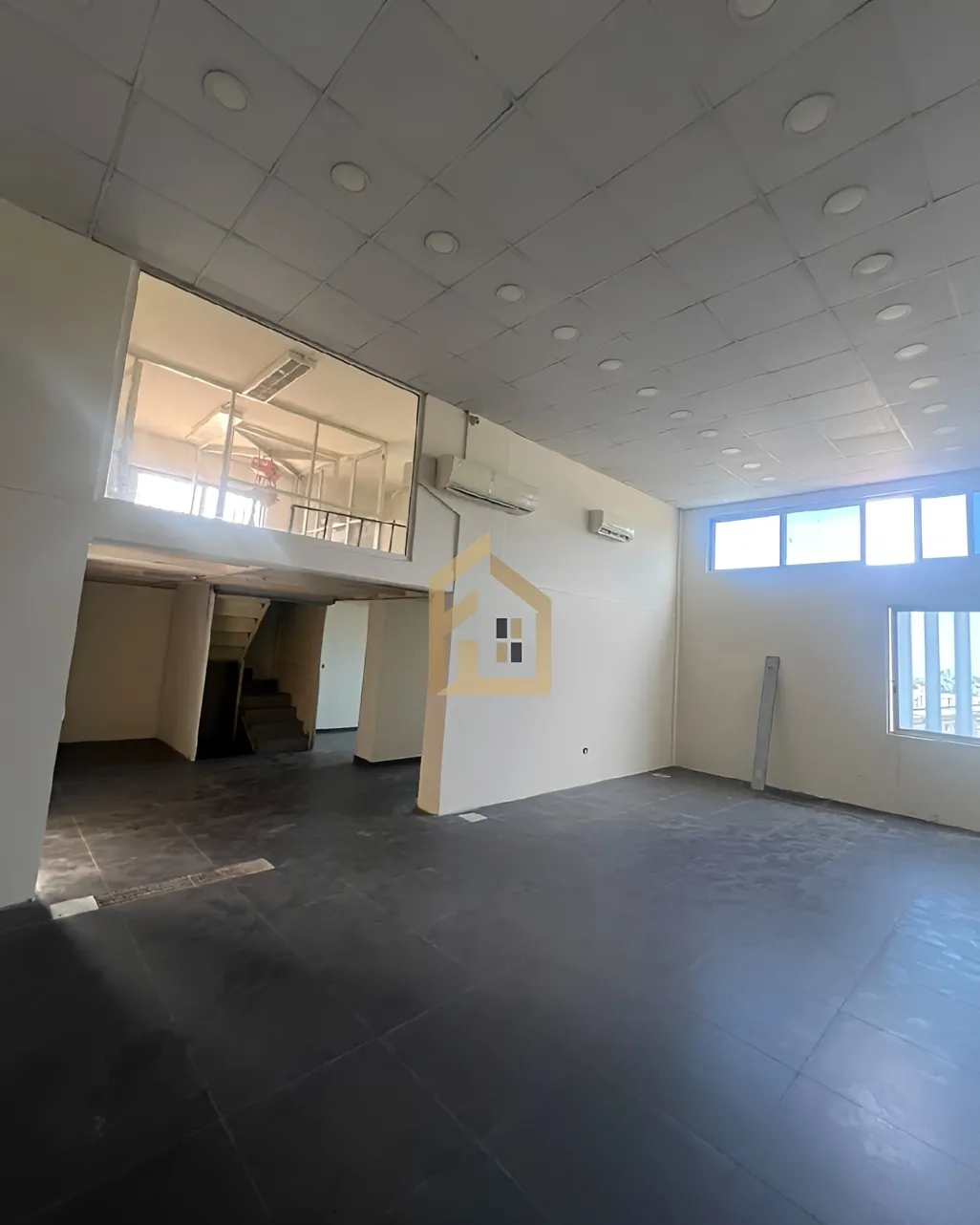 Showroom for rent in Dbayeh, Lebanon