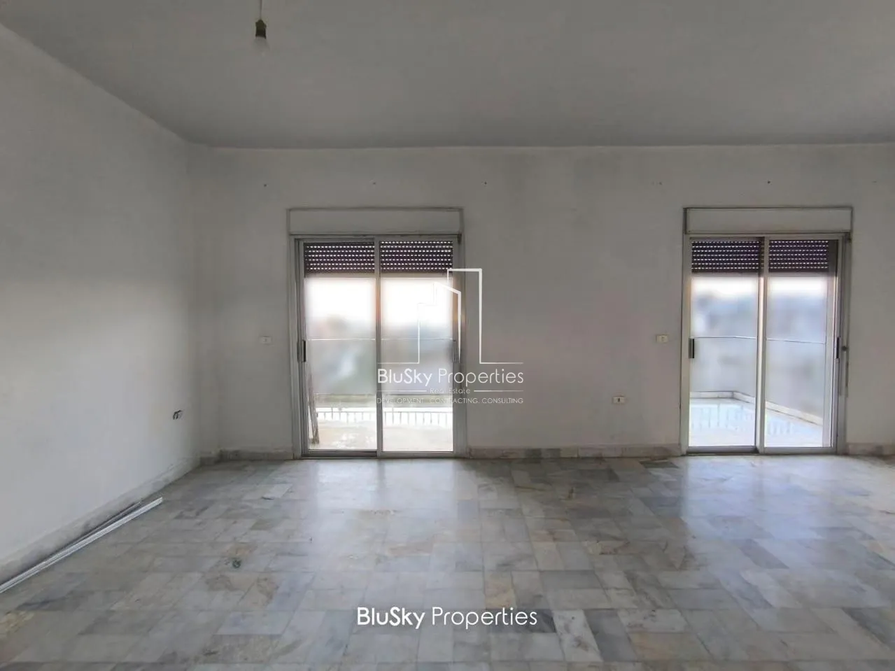 Apartment for Sale in Atchaneh - 3 bed, 2 bath