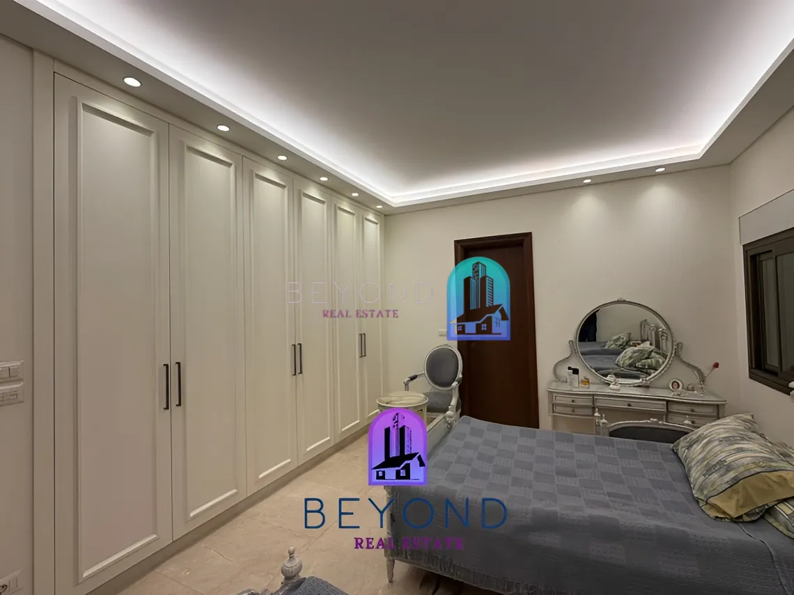 Apartment for sale in Raoucheh, Beirut, Lebanon