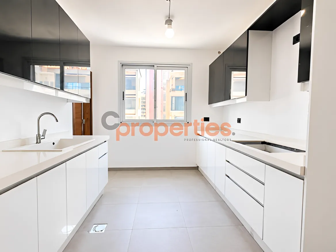 Apartment for Rent in Raoucheh