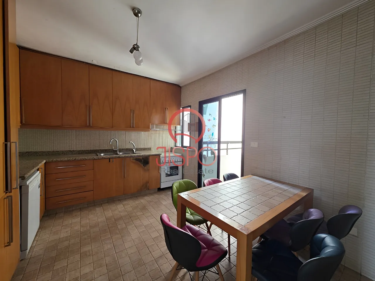 Apartment for Sale in Sioufi