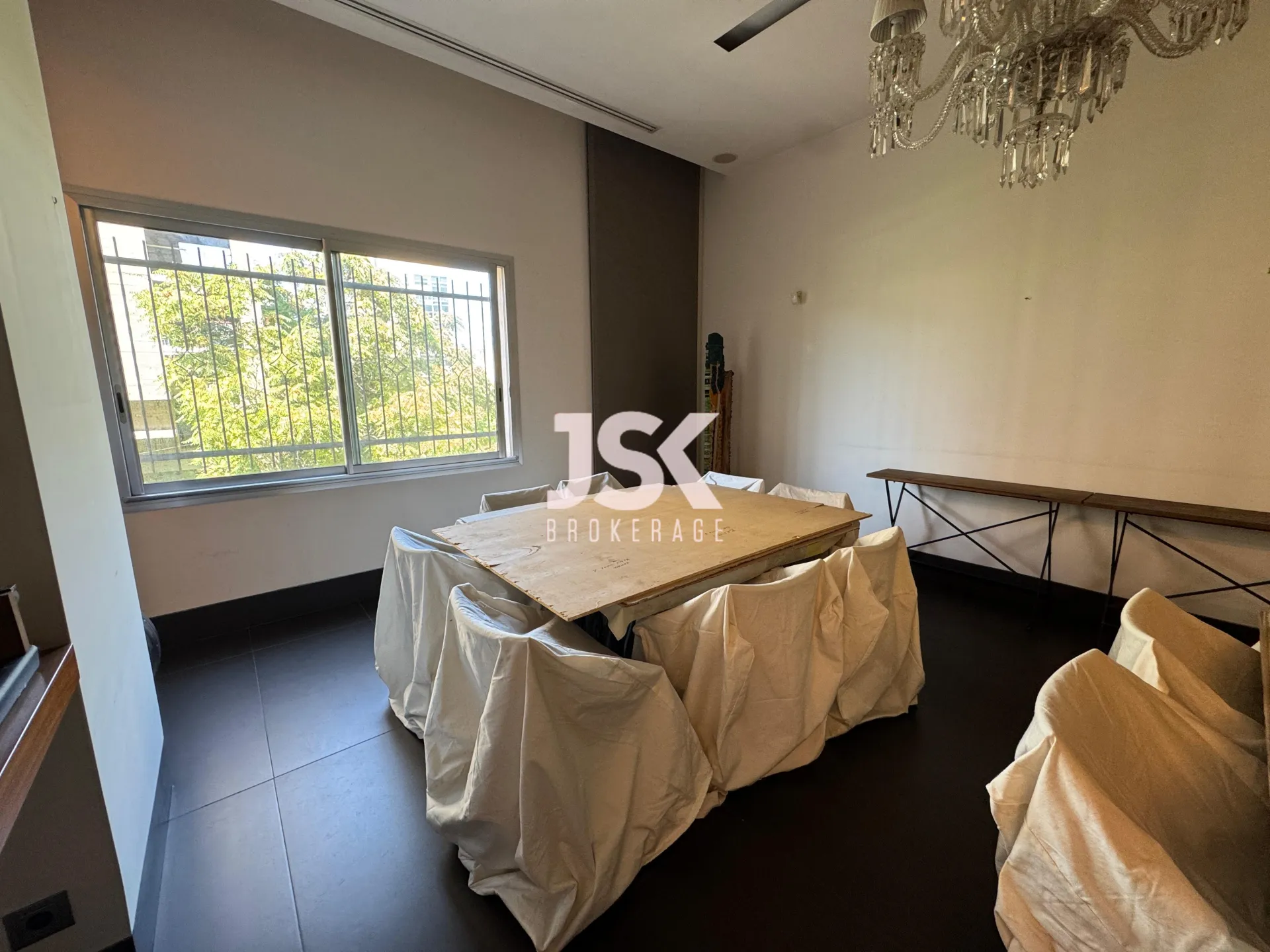 Apartment for Sale in Ras