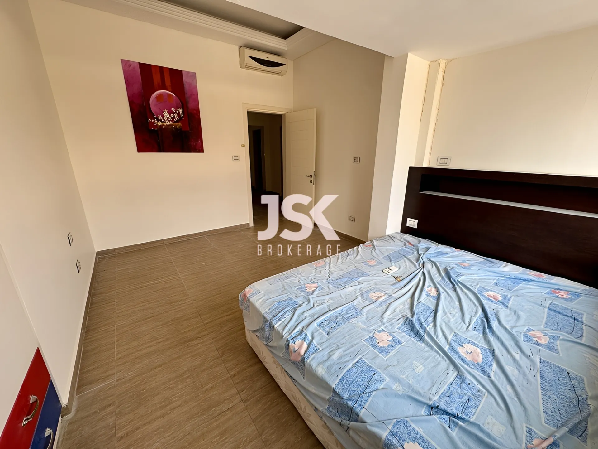 Apartment for Sale in Ras Beirut - 3 bed, 3 bath