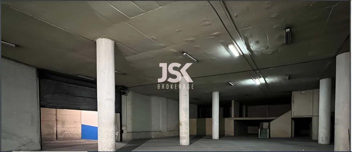 Warehouse for rent in Sin El Fil