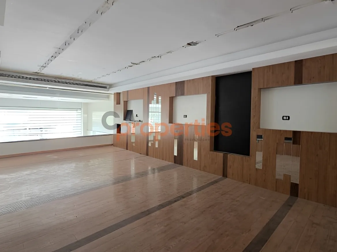 Showroom for Rent in Horch Tabet