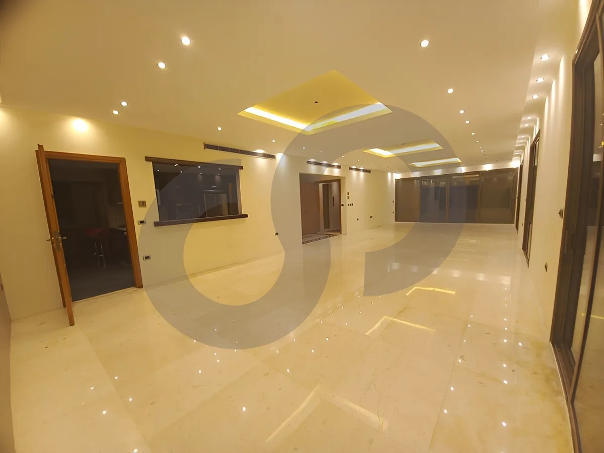 Apartment for Rent in Ramlet El Baida, Bayrut, Lebanon