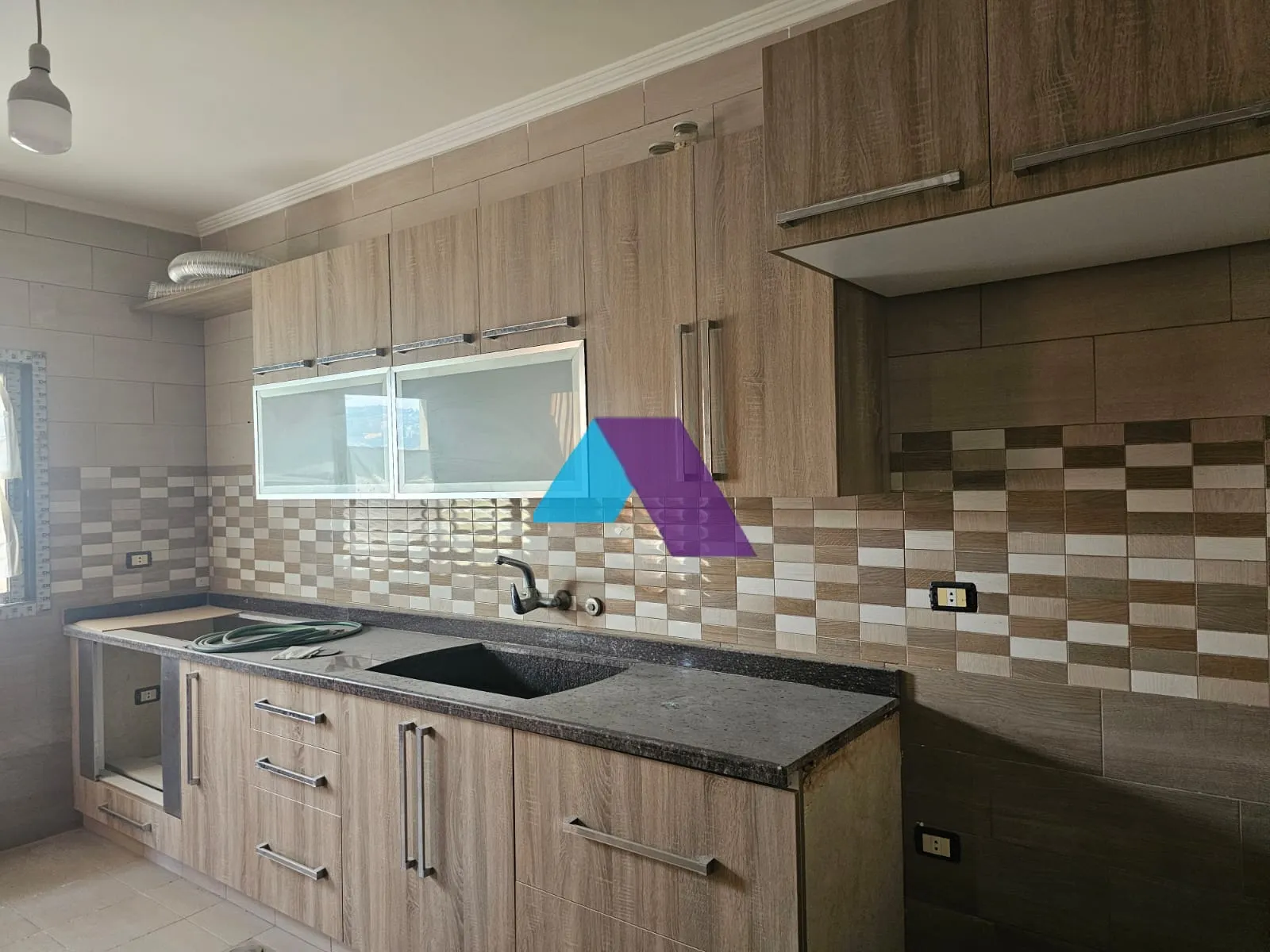 Apartment for Sale in Chouaifet El Aamroussieh