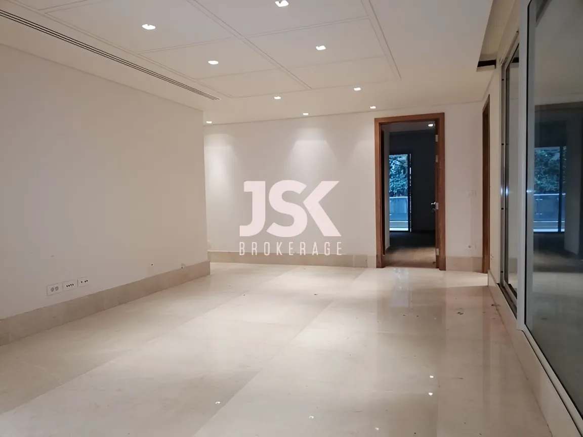 Apartment for Sale in Achrafieh, Beirut, Lebanon - 4 bed, 4 bath
