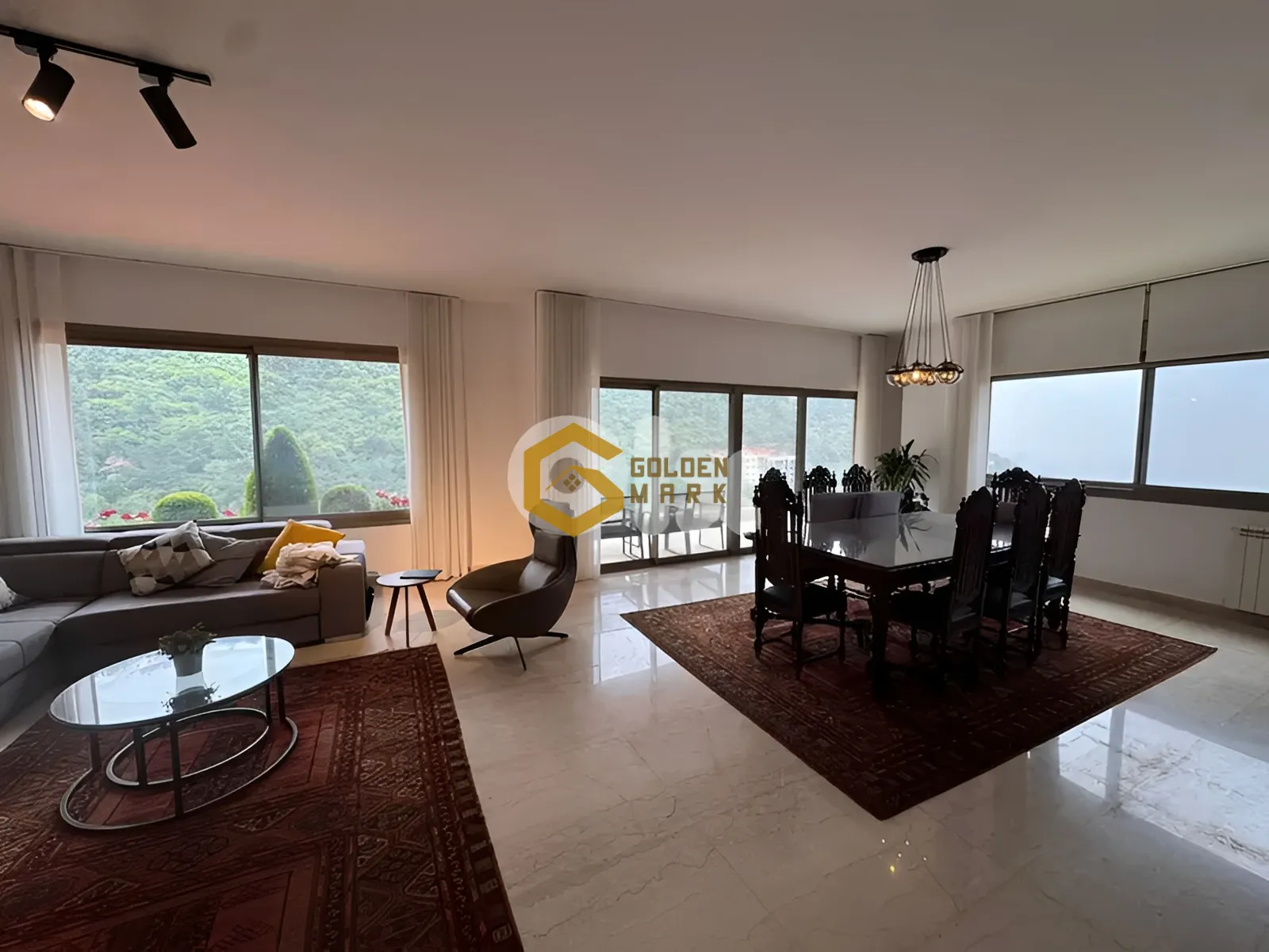 Apartment for Sale in Matn - 3 bed, 4 bath