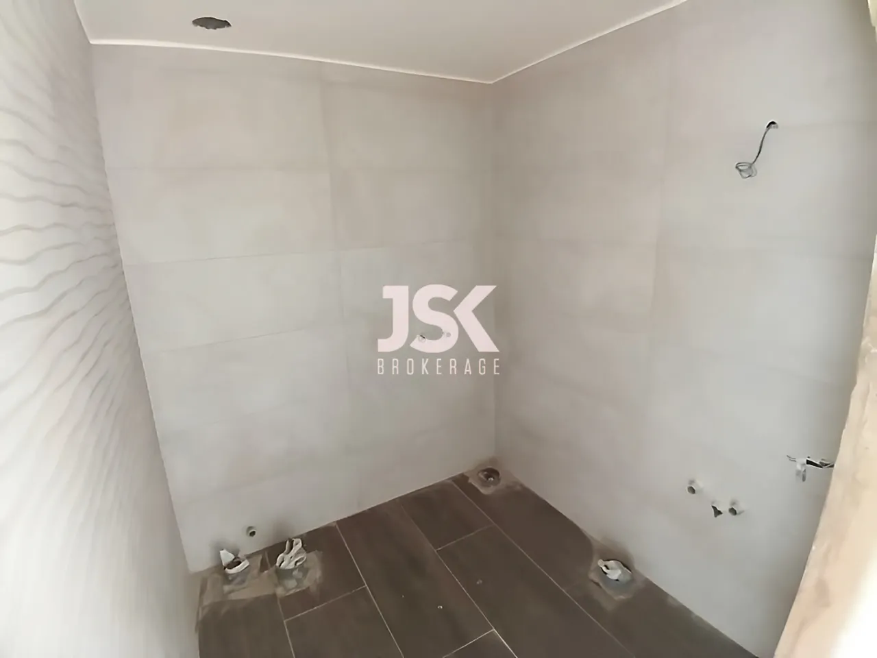 Apartment for Rent in Jal El Dib