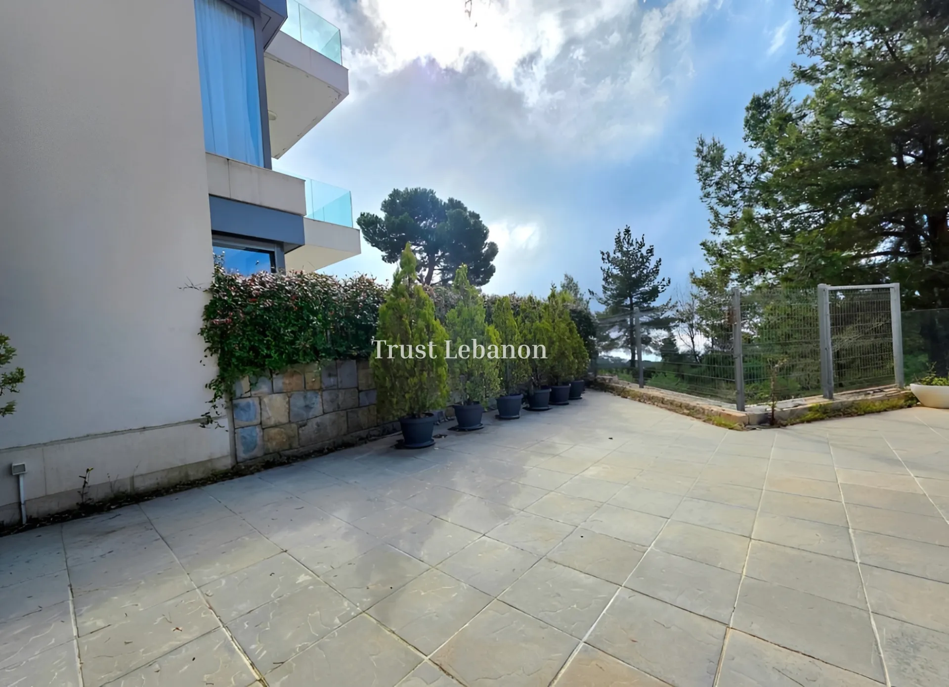 Apartment for sale in Bikfaiya, Lebanon - 2 bed, 3 bath