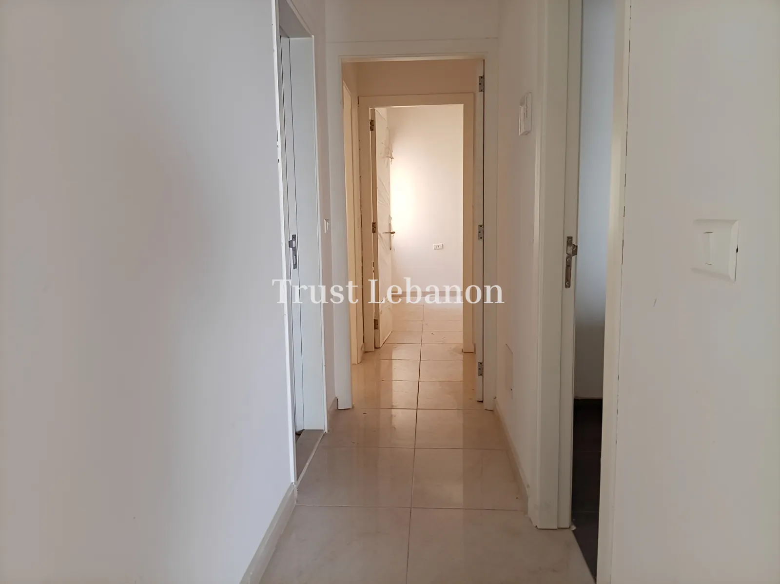 Apartment for sale in Qornet El Hamra, Lebanon