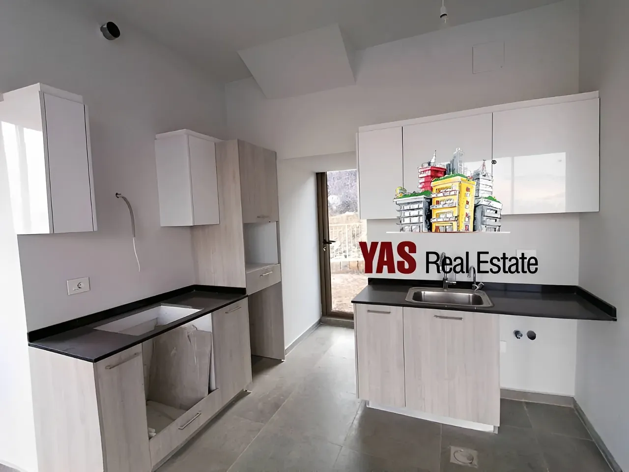 Chalet for Sale in Faqra - 2 bed, 3 bath