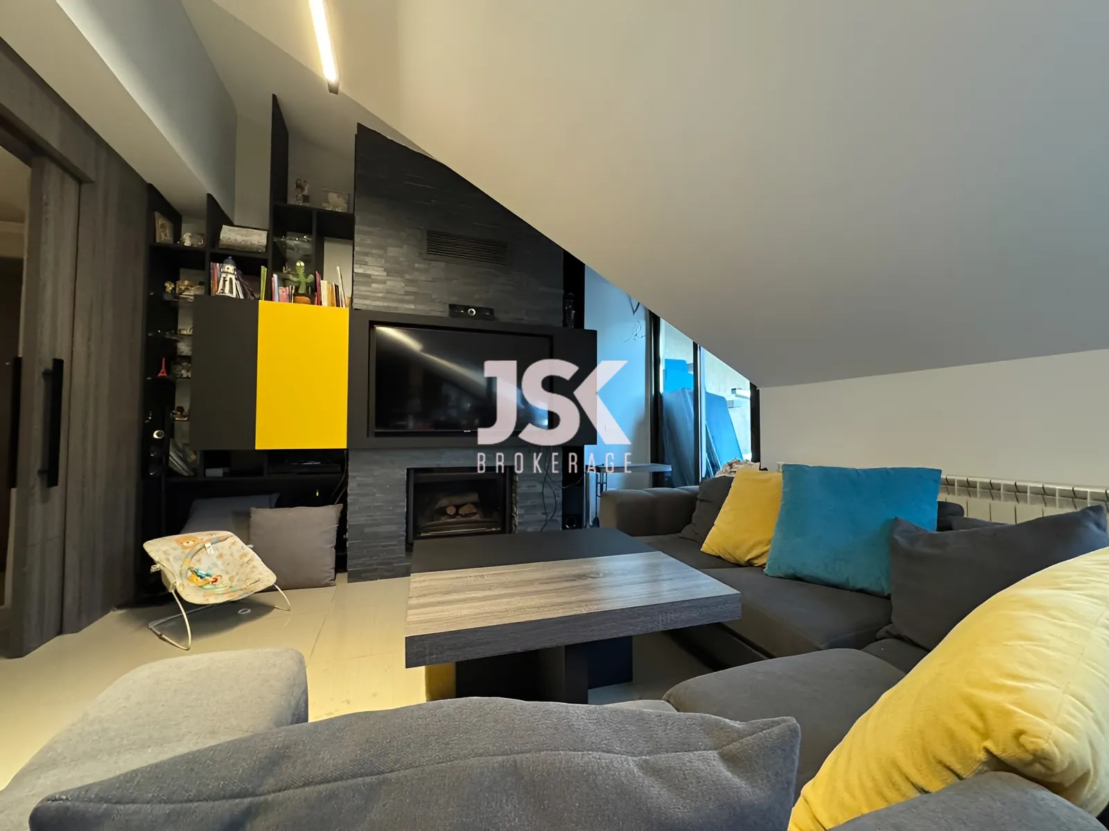 Duplex for Rent in Baabdat