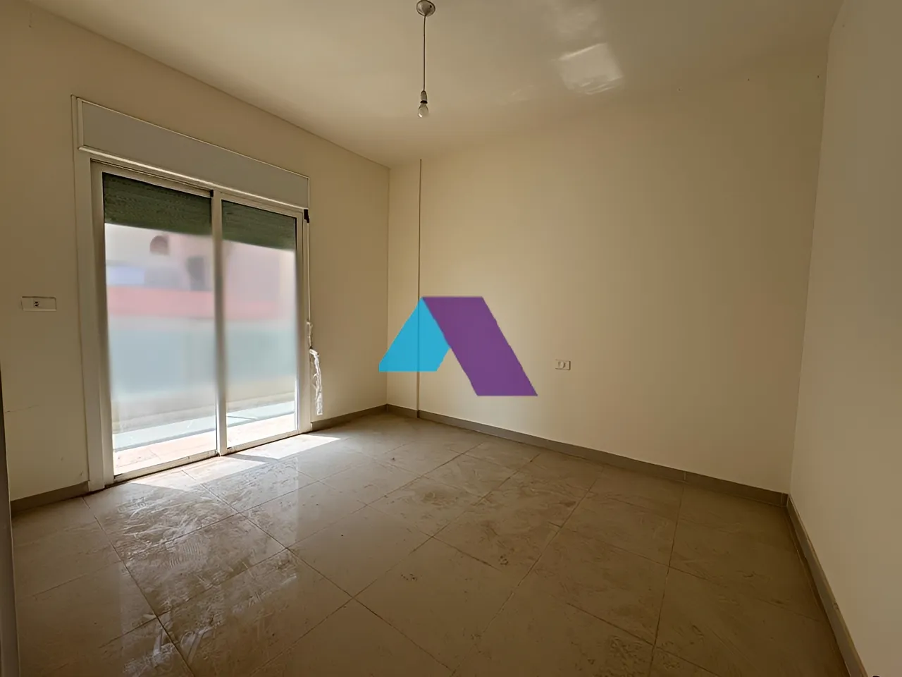 Apartment for Sale in Aamchit