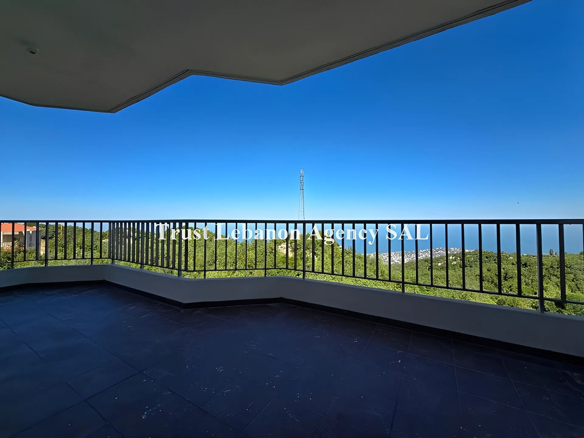 Apartment for Sale in Keserwan Ashkout Lebanon - 3 bed, 3 bath