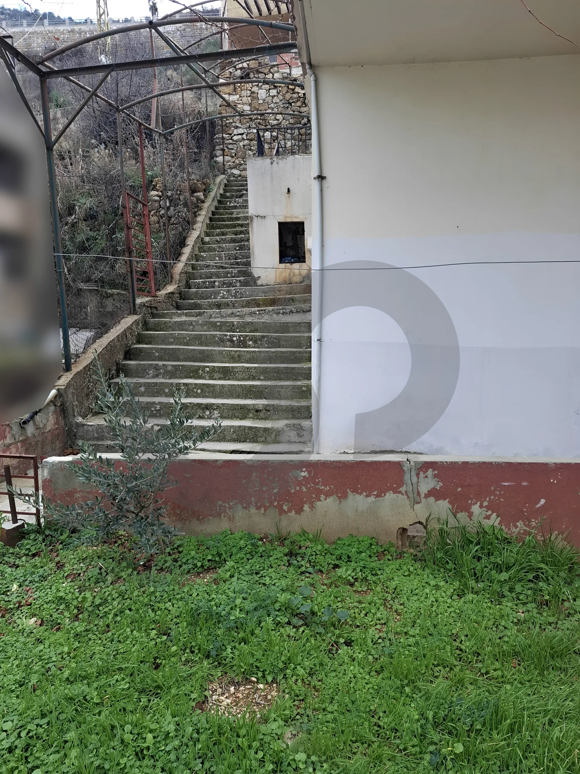Building for Sale in Jezzine
