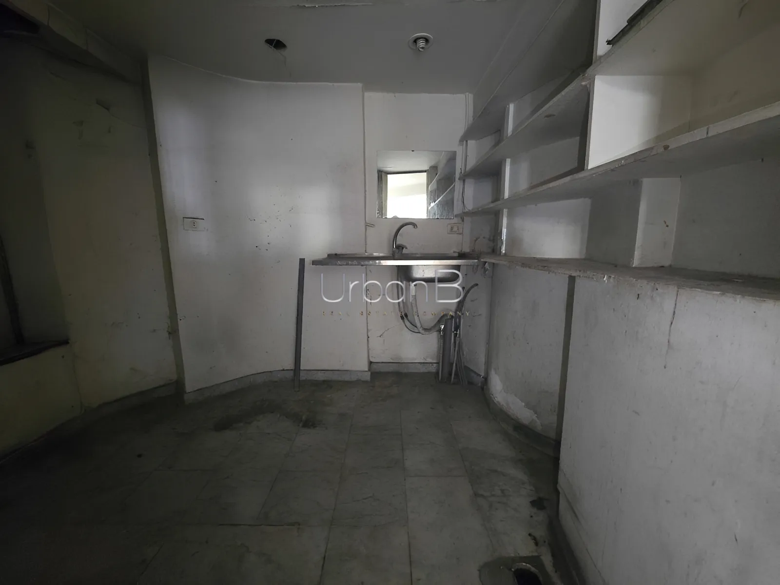 Shop for rent in Hamra, beirut, lebanon