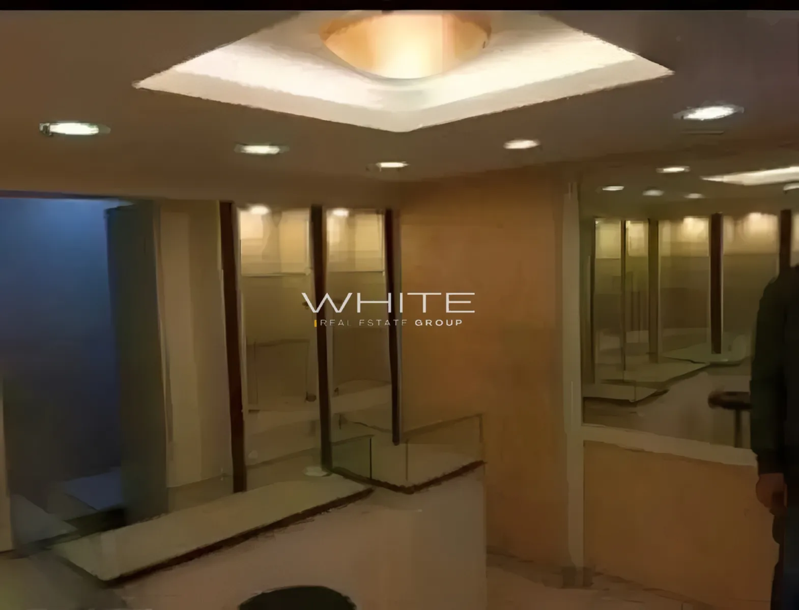 Shop For Rent in Hamra