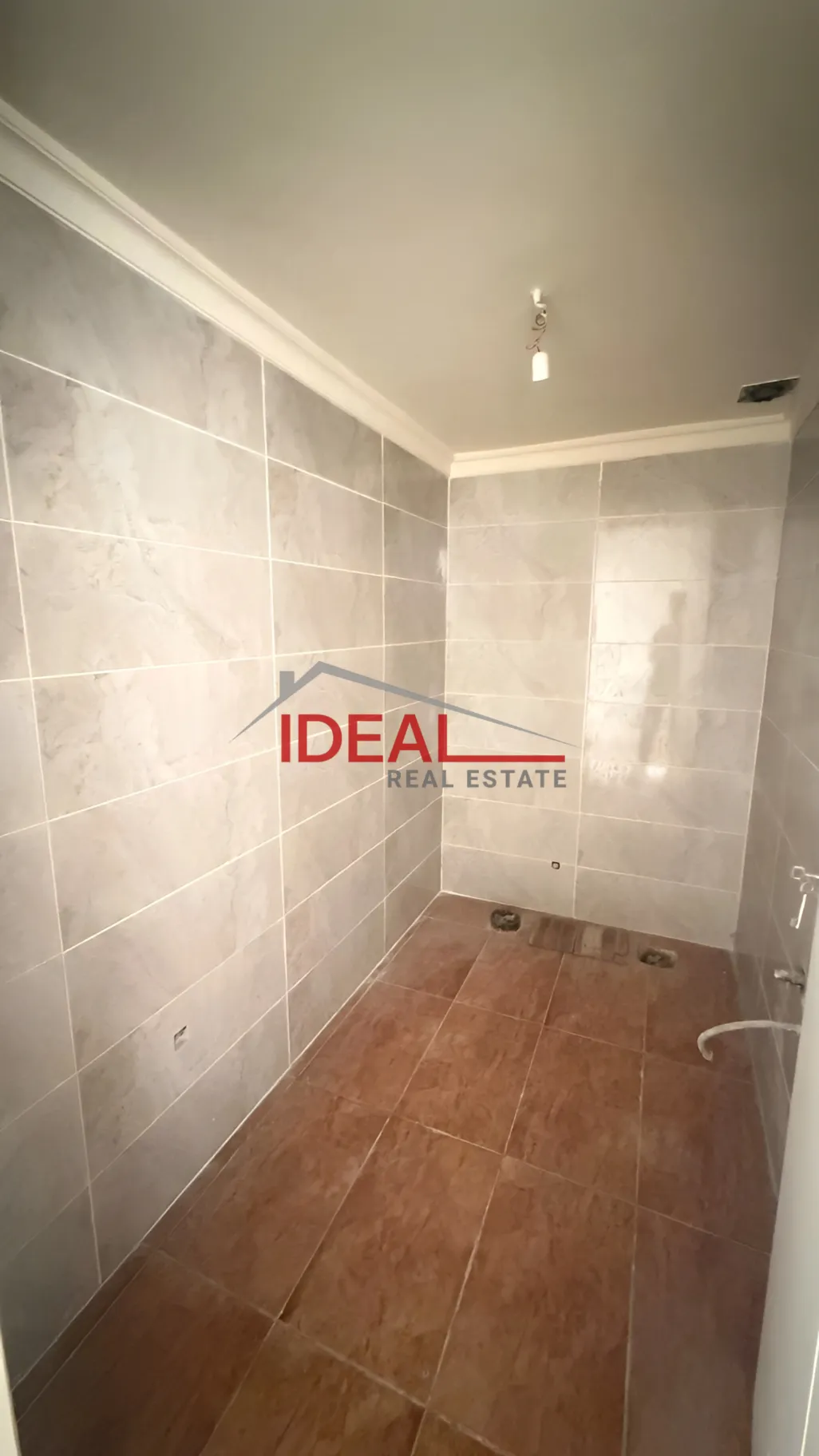Apartment for sale in Ballouneh