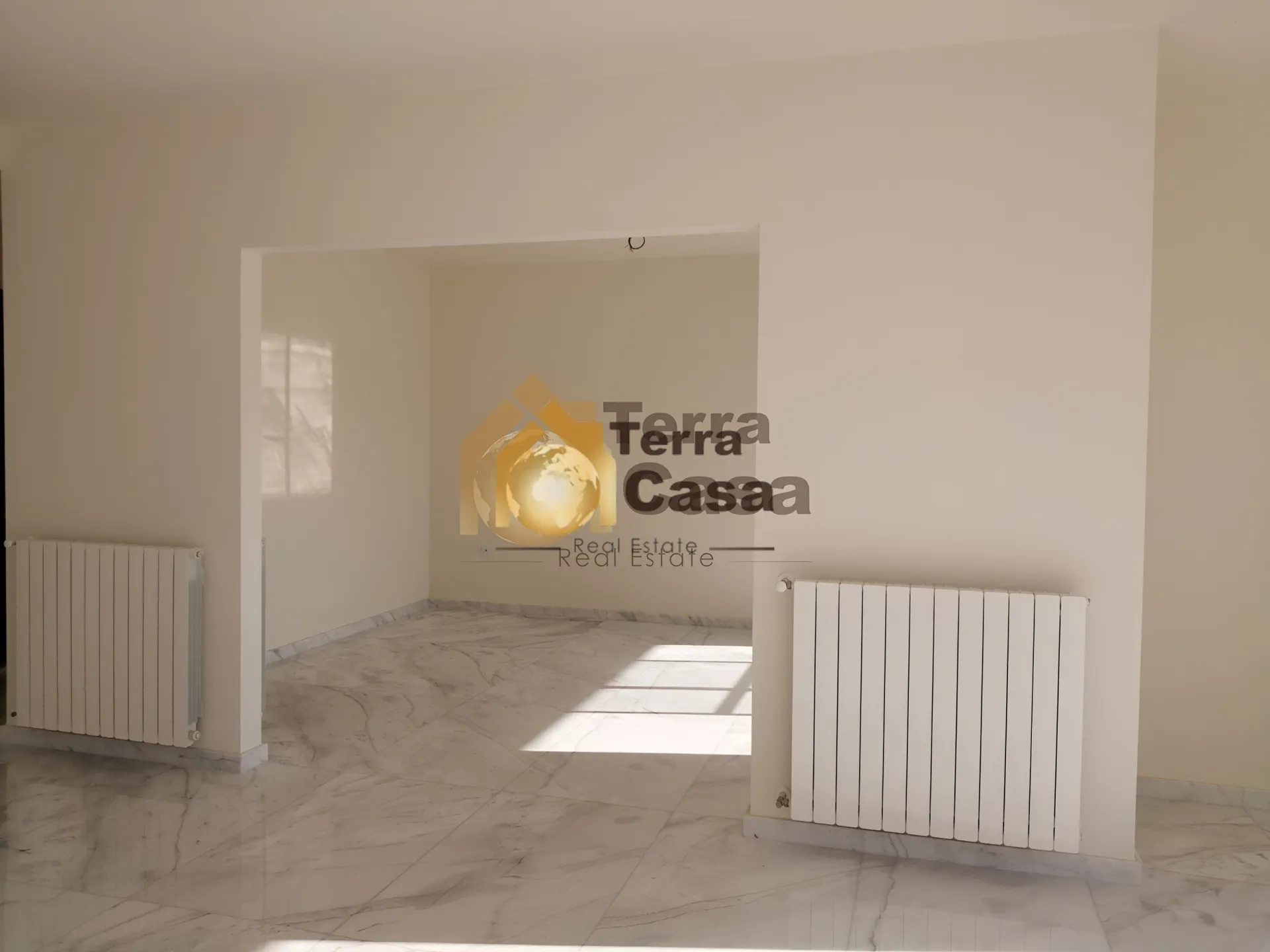 Apartment for Sale in Zahle - 3 bed, 5 bath