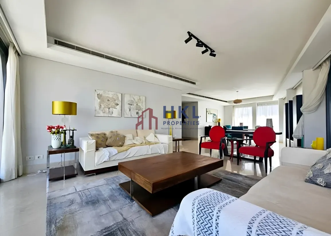 Apartment for rent in Clemenceau, Bayrut, Lebanon - 3 bed, 4 bath