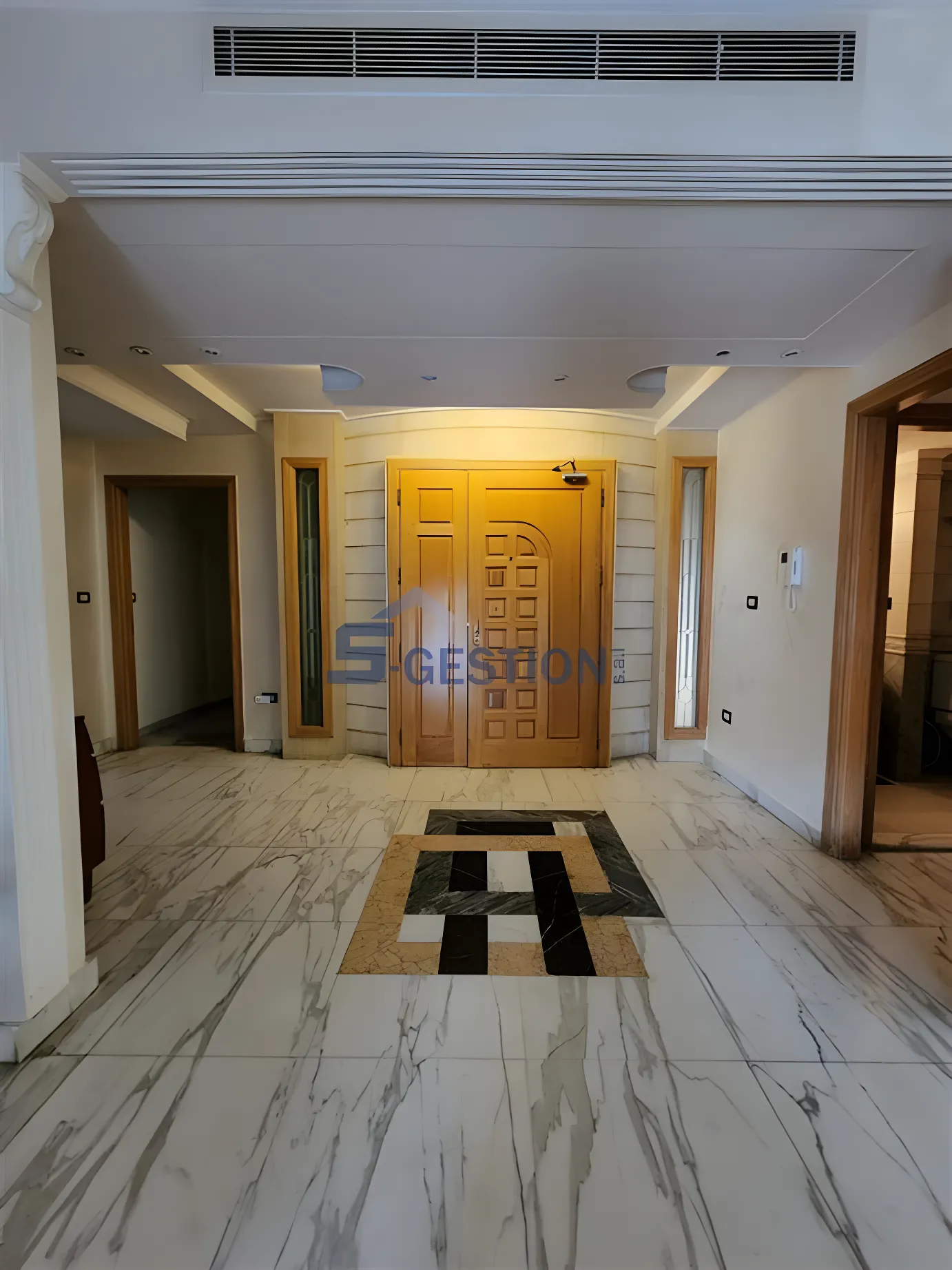 Apartment for Sale in Ramlet El Baida - 4 bed, 4 bath