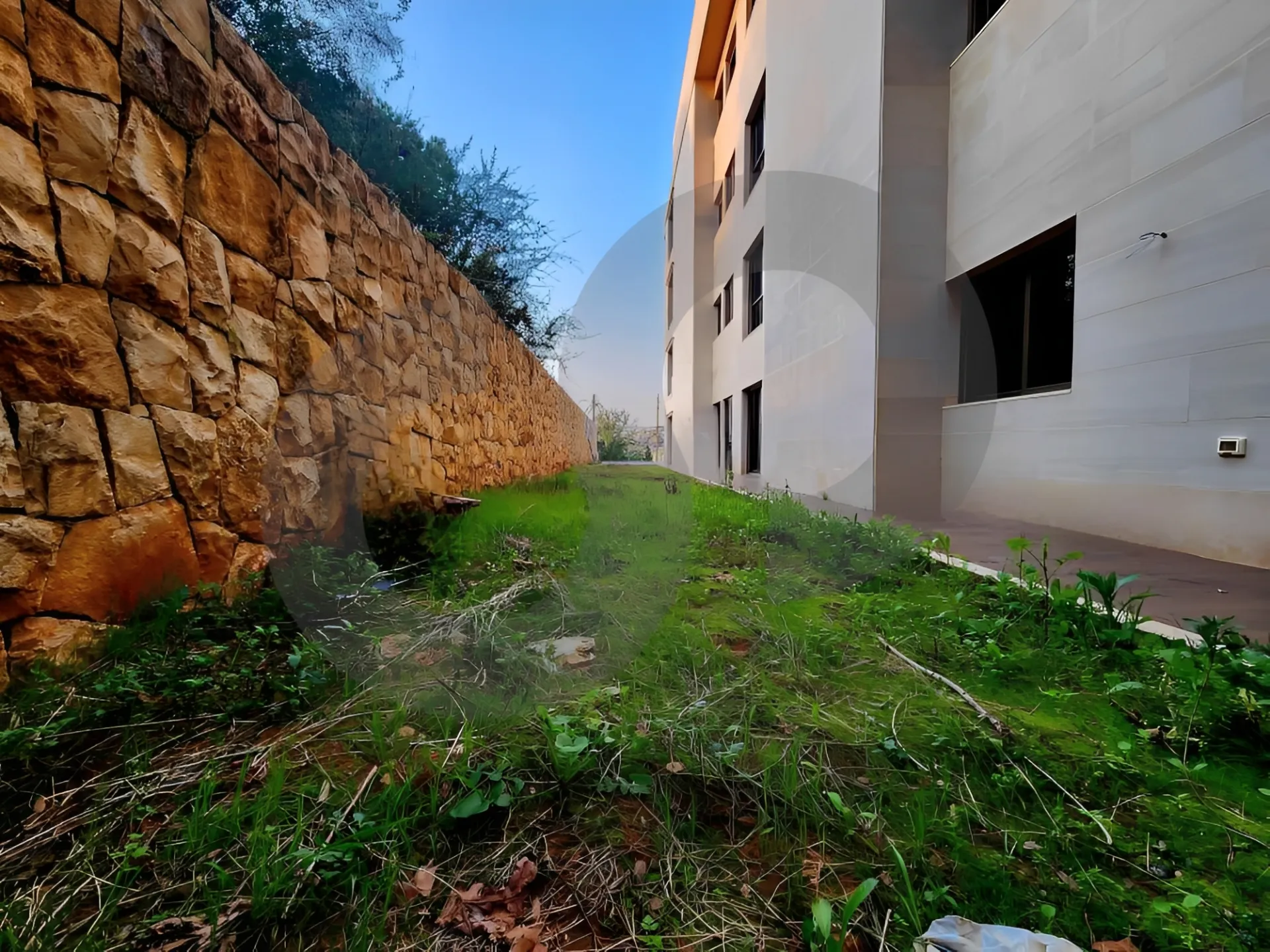 Apartment for Sale in Mtaileb