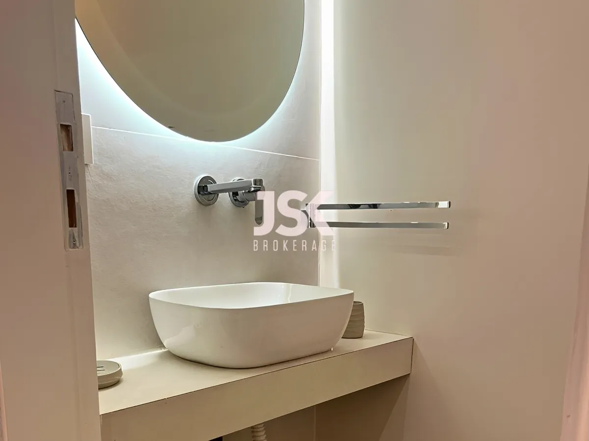 Apartment for Rent in Achrafieh