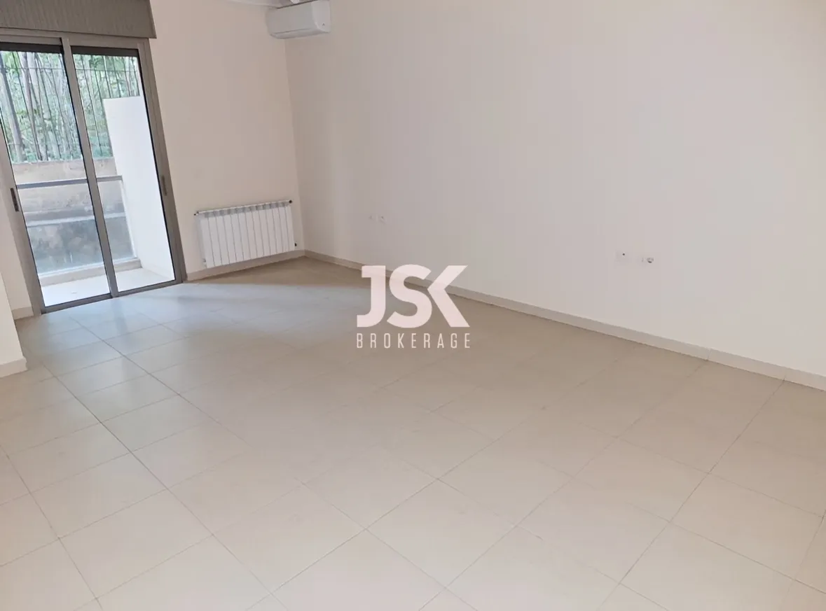 Apartment for Sale in Gemmayzeh - 3 bed, 3 bath