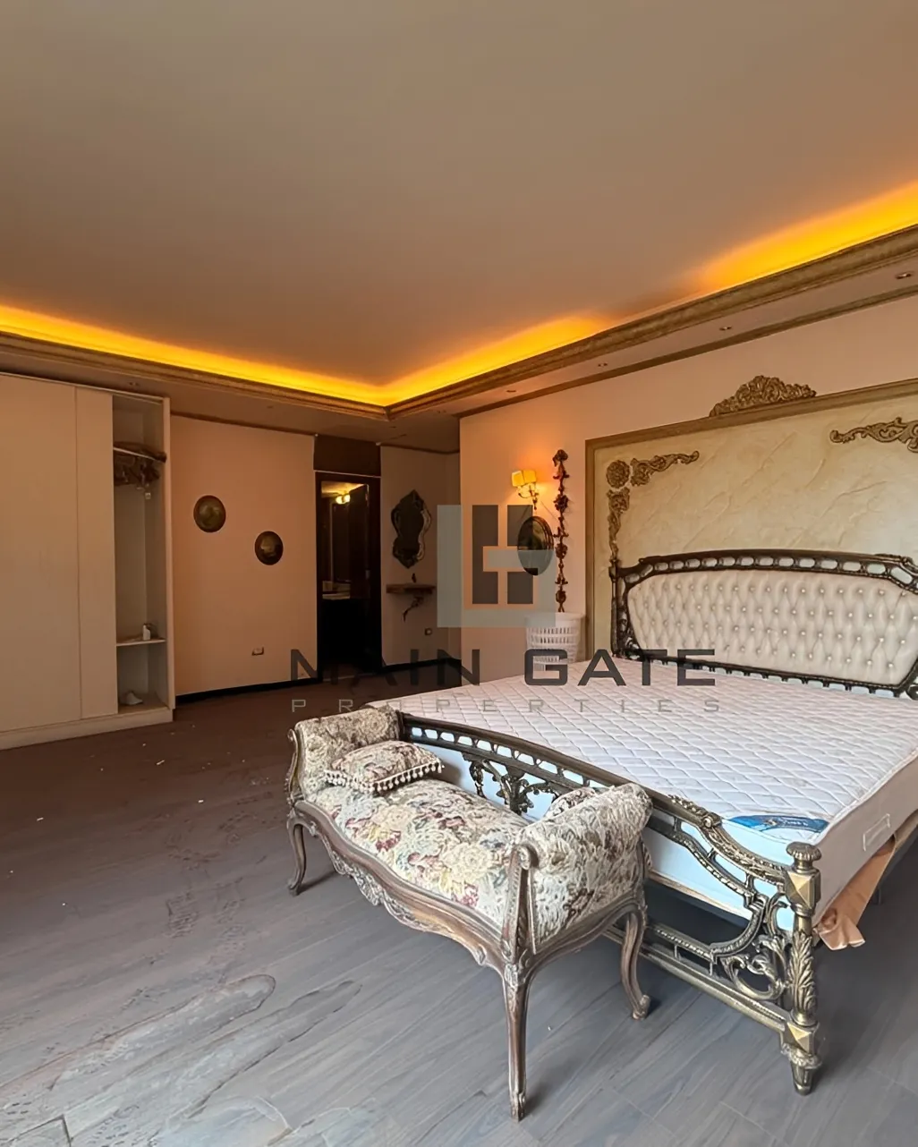 Apartment for sale in Dbayeh, Lebanon - 5 bed, 8 bath