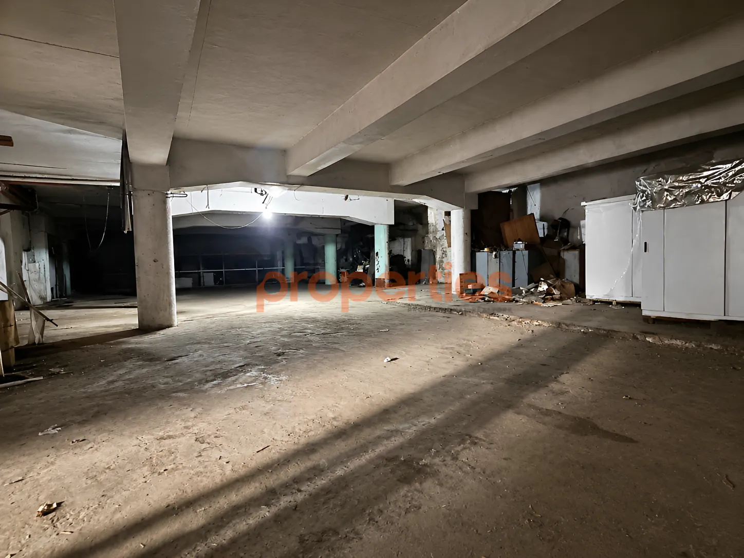 Warehouse for Rent in Raoucheh