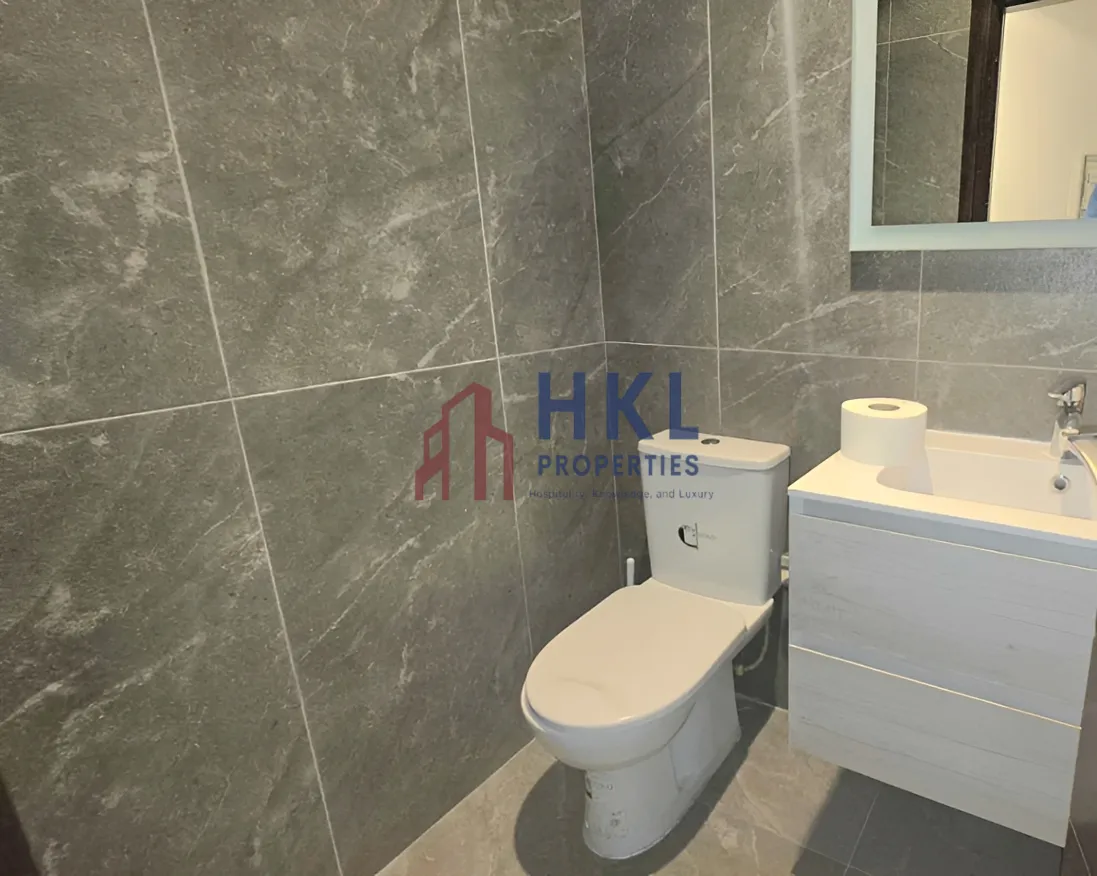 Office for rent in Sin El Fil