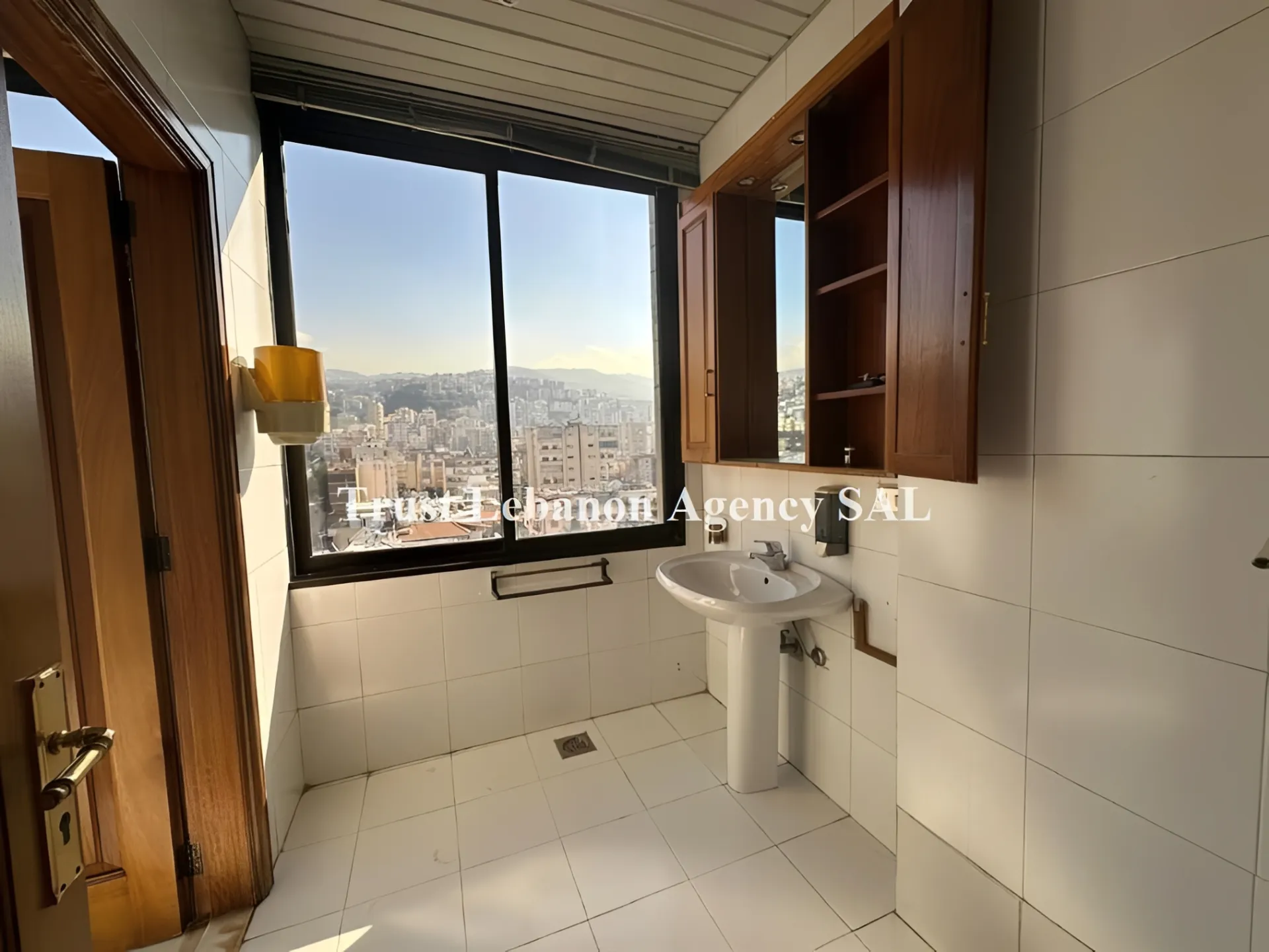 Office For Rent in Metn, Jal Al Dib