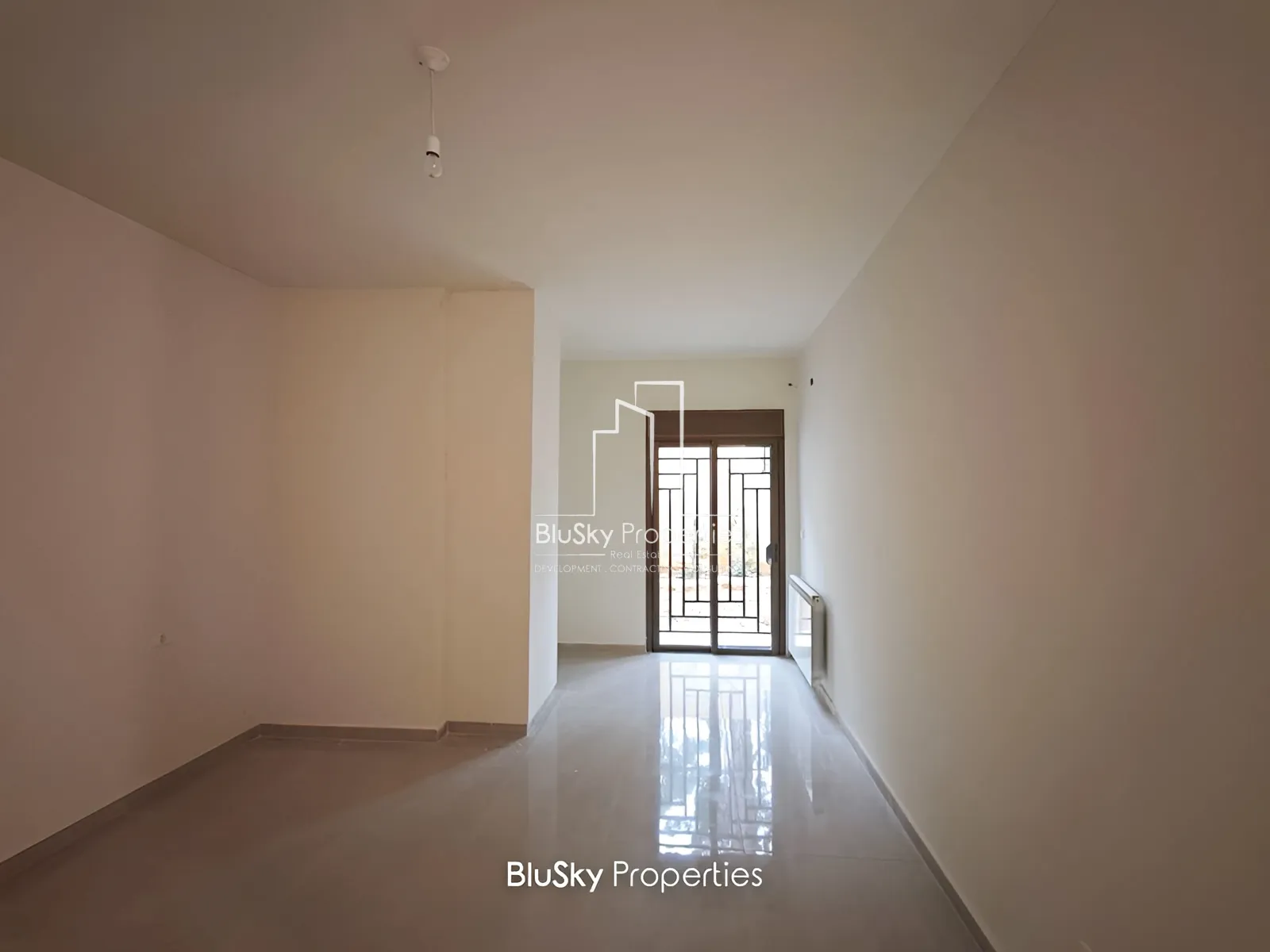 Apartment for Sale in Mar Chaaya - 3 bed, 4 bath