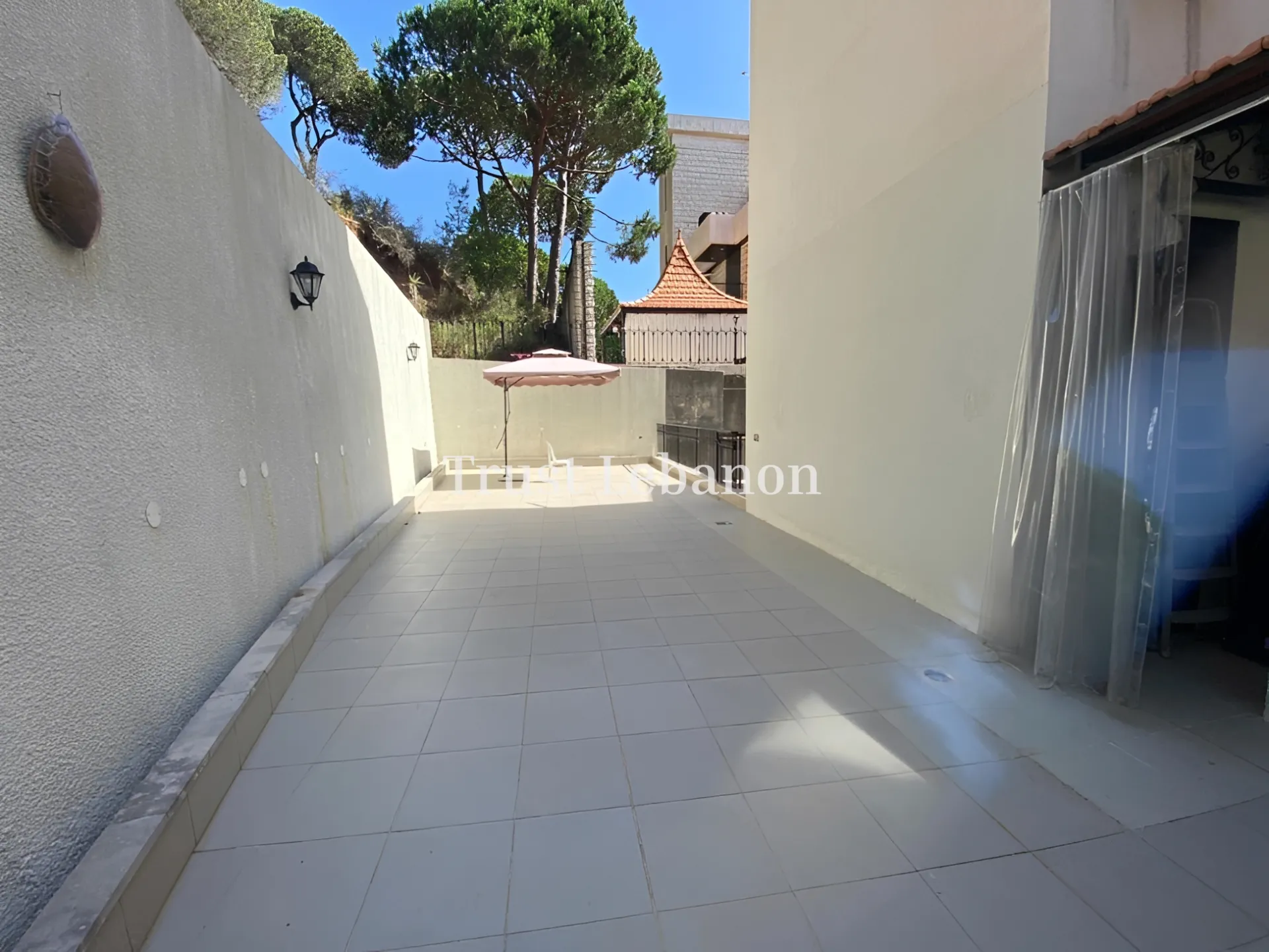 Apartment for rent in Baabdat